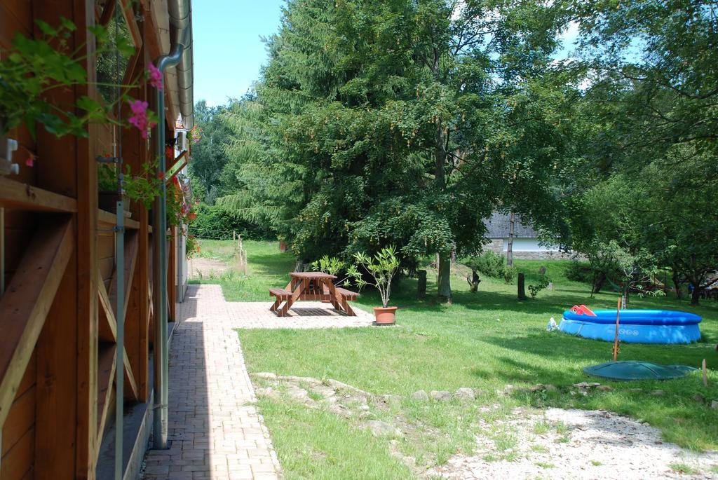 Penzion Staj Navary Apartment Exterior photo