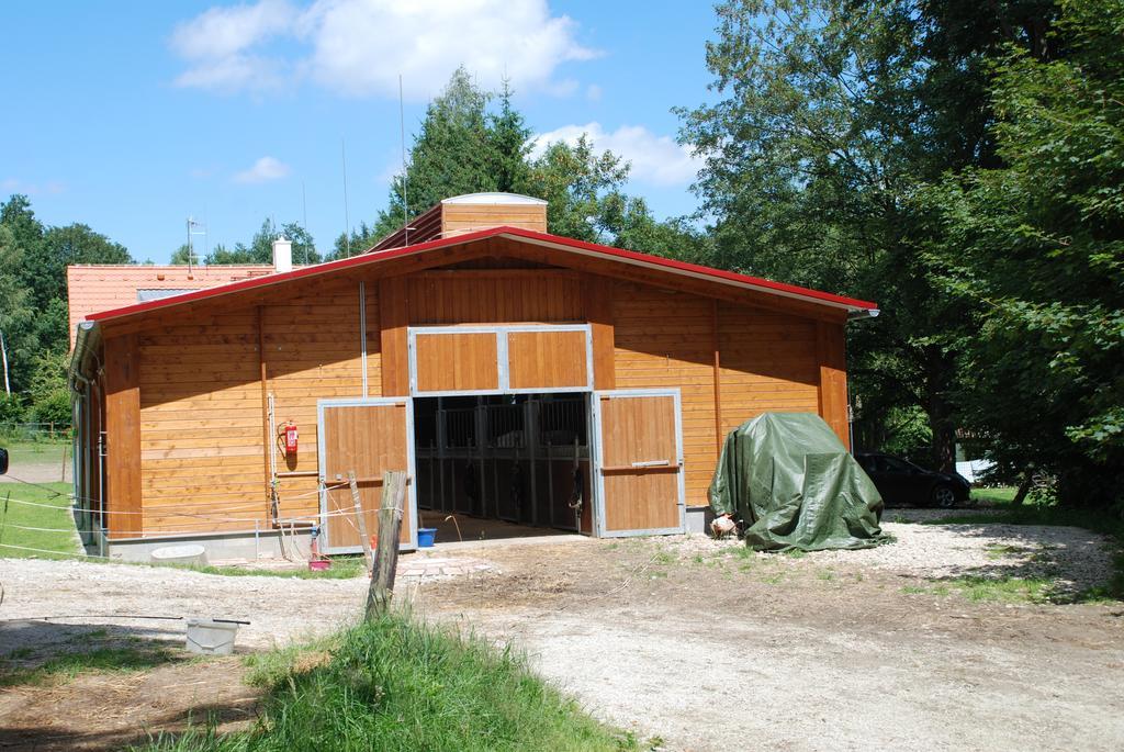 Penzion Staj Navary Apartment Exterior photo